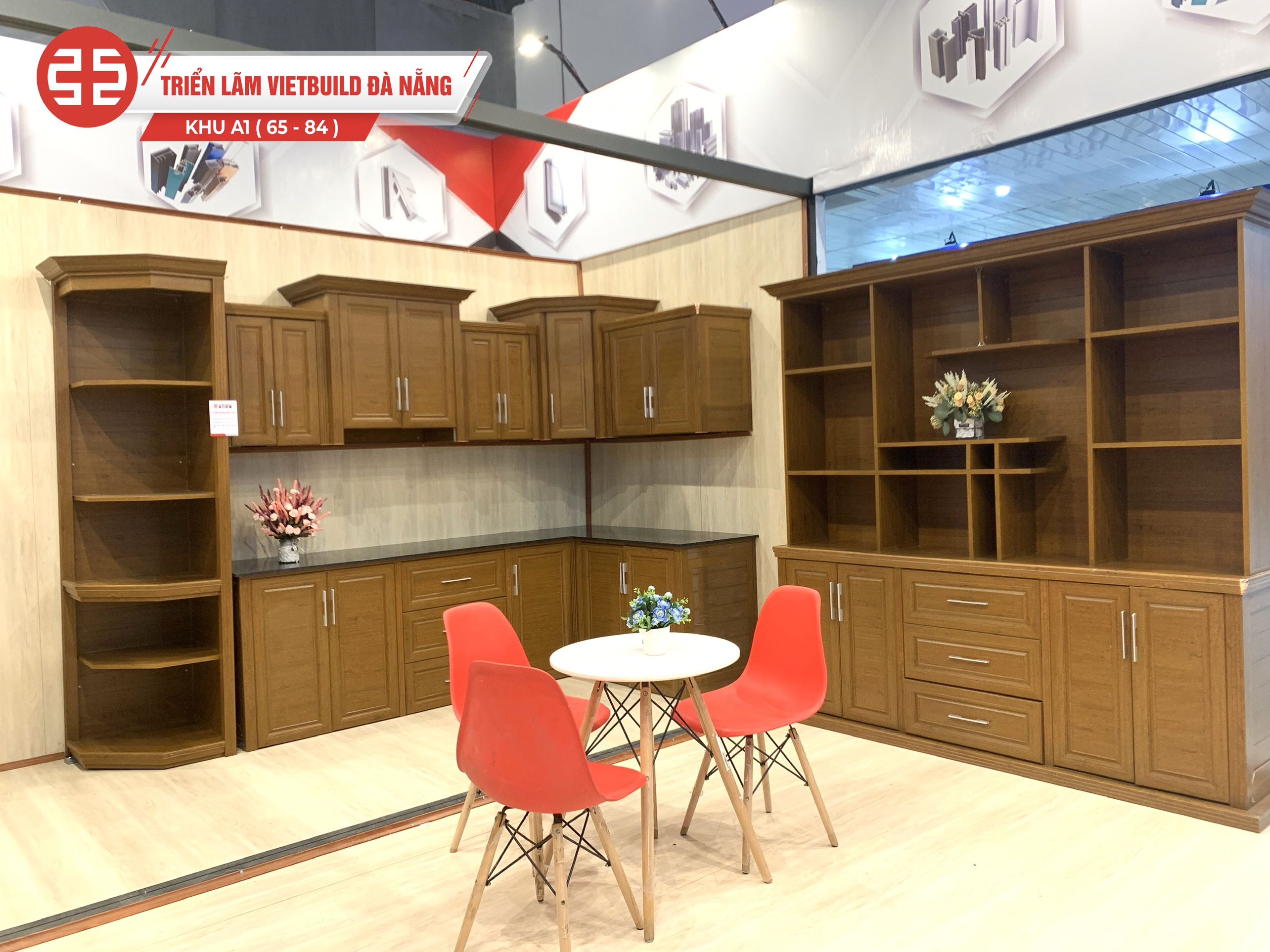 --------------------------------------------