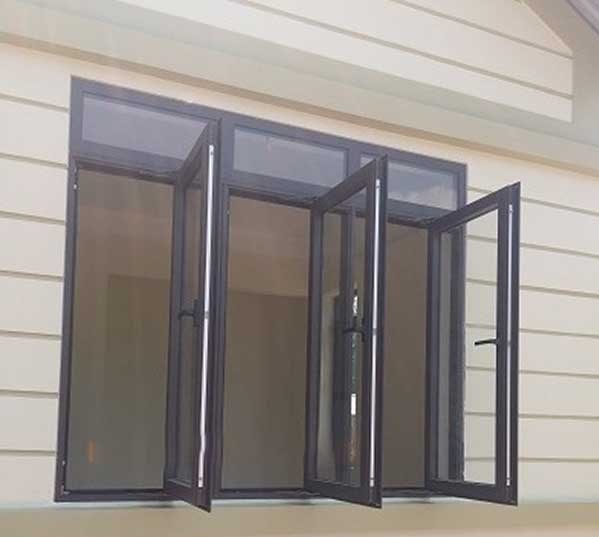 Mẫu cửa sổ nhôm kính 3 cánh