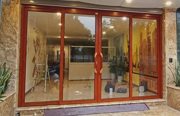 Cửa trượt quay 4 cánh