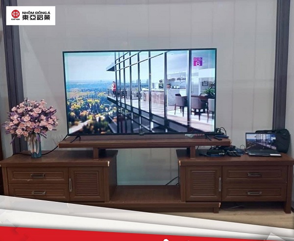 tủ kệ nhôm kính giá